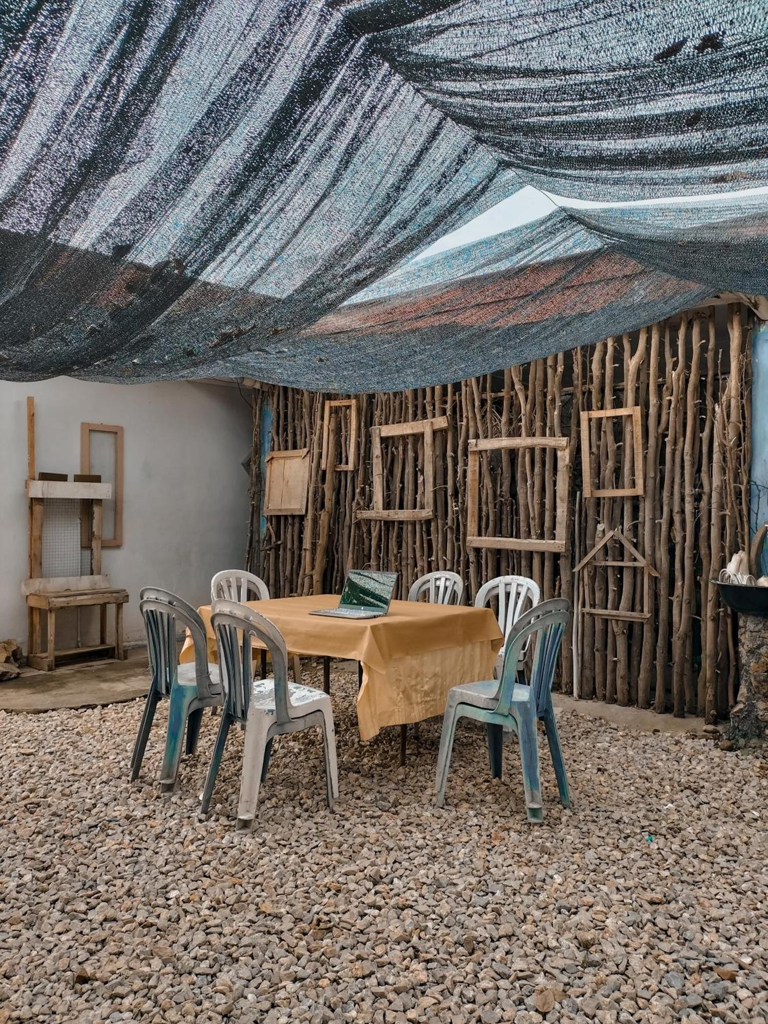 Brussels Homestay Kost Balige Esterno foto